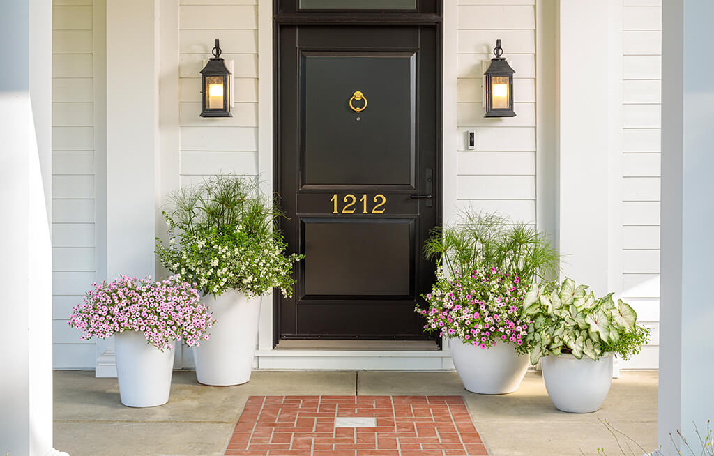 Five Spring Tips to Dress up your Doorway