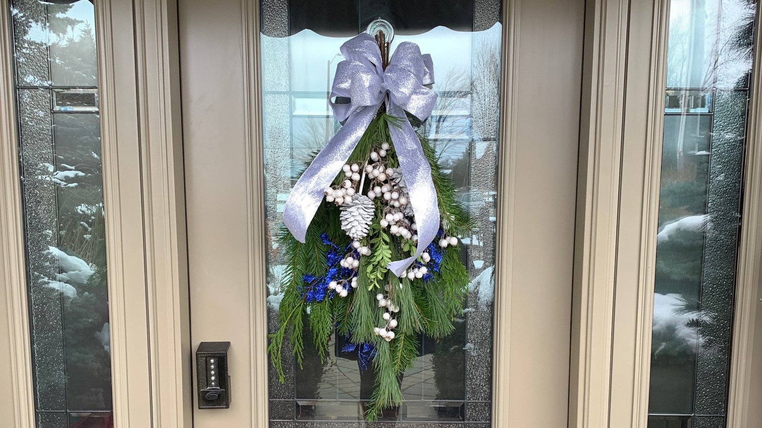 Create a Festive Door Swag & Make Your Own Bow