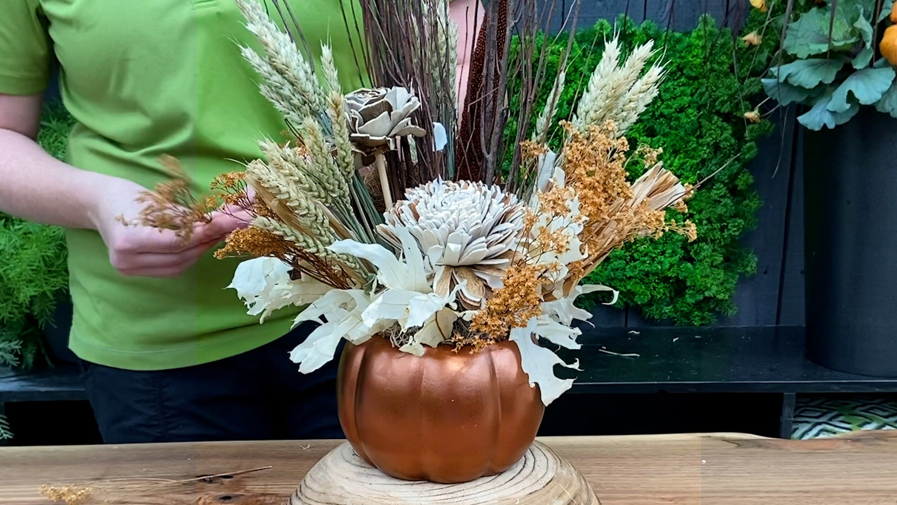 Pumpkin Centrepiece DIY